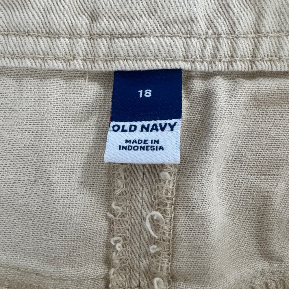NWT Old Navy High-Rise Button-Front Mini Skirt - Khaki - 18 - Picture 3 of 7